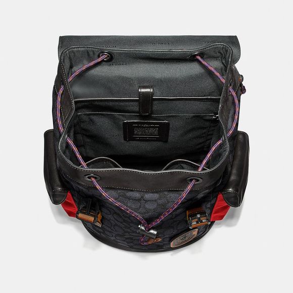 ALMOST PERFECT Coach Rivington Backpack In Signature Canvas With Coach Patch - Picture 3 of 6